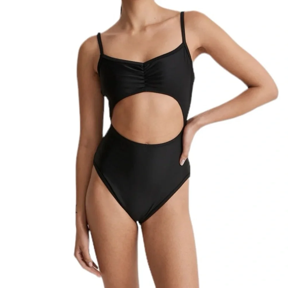 Madewell Cinched Cutout One-Piece Swimsuit in True Black - Picture 2 of 9